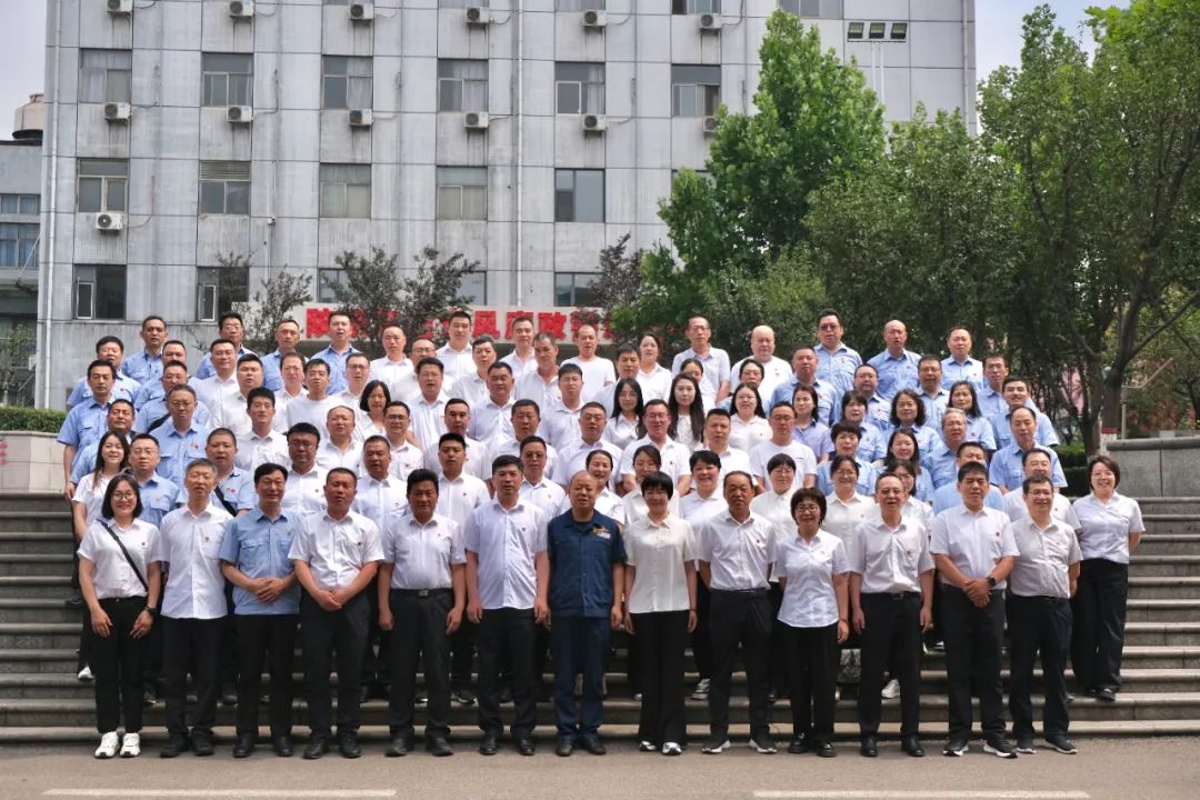 �ߜ��۠t����� ��ʾ�����T���ġ���䓼��F2025�꾯ʾ������ӂ�(c��)ӛ