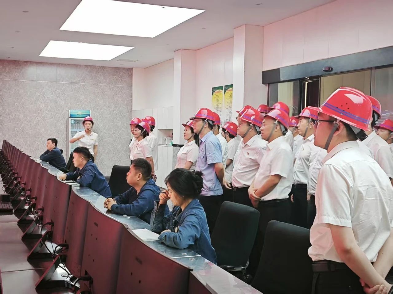 �ߜ��۠t����� ��ʾ�����T���ġ���䓼��F2025�꾯ʾ������ӂ�ӛ