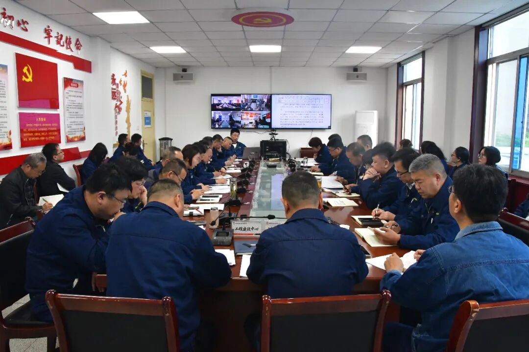 亮劍破虛功，靶向糾頑疾——龍鋼集團(tuán)改變會風(fēng)倒逼攻堅，眾籌思變淬煉底氣