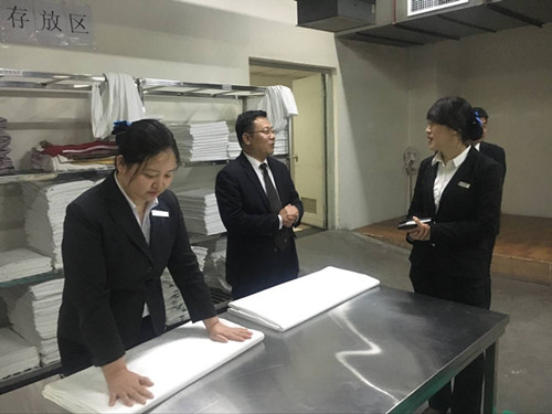 ��ů�����ˡ���(ji��)���P(gu��n)��������