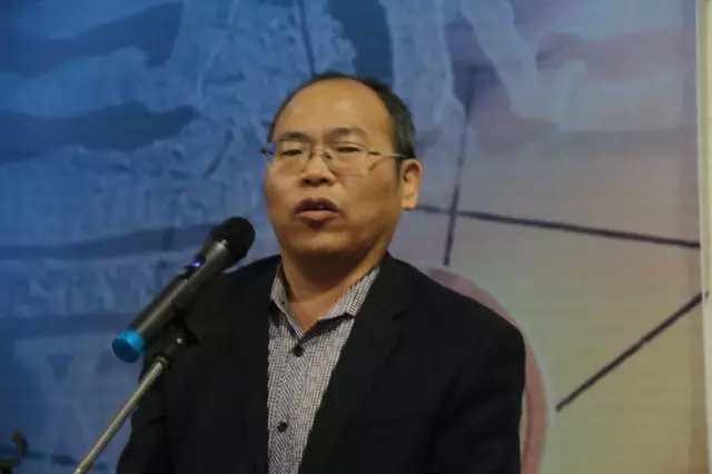 陜鋼集團(tuán)首屆職工棋牌賽在龍鋼集團(tuán)開(kāi)幕