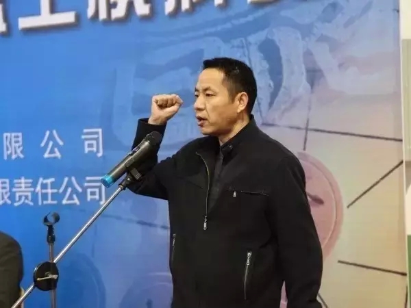 陜鋼集團(tuán)首屆職工棋牌賽在龍鋼集團(tuán)開(kāi)幕