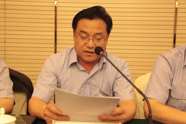 龍鋼集團(tuán)召開“兩學(xué)一做”學(xué)習(xí)教育動(dòng)員部署會(huì)