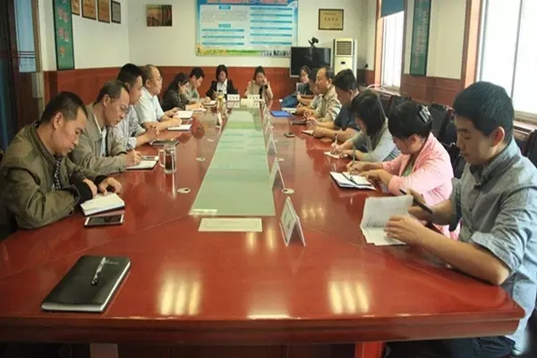 陜鋼集團檢查龍鋼集團“兩學一做”重點工作 陜鋼集團檢查龍鋼集團“兩學一做”重點工作