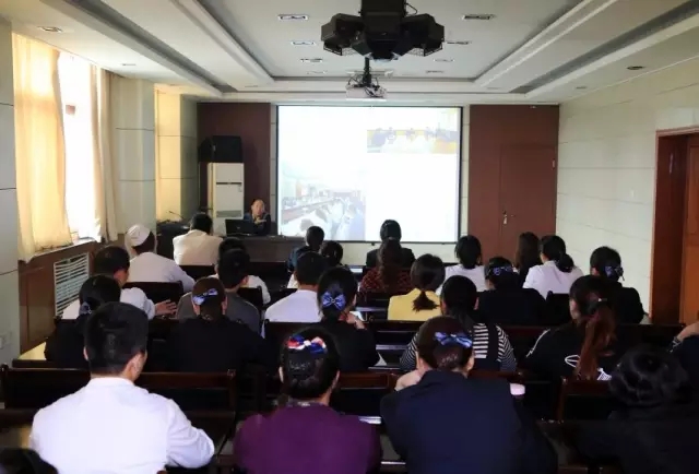 綜合服務(wù)公司組織開展冬季“五防”電氣設(shè)備設(shè)施及觸電應(yīng)急 安全知識培訓(xùn)