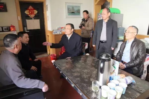 �ú�����F(tu��n)��������ӛ����䓼��F(tu��n)���A�@С�^(q��)�͜�ů