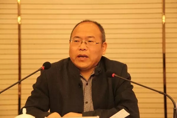 龍鋼集團(tuán)召開(kāi)2016年度基層單位黨組織書記抓黨建述職述廉評(píng)議考核會(huì)