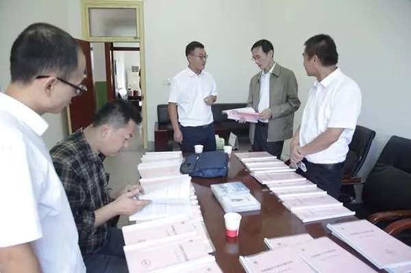 省文明委對龍鋼集團全國文明單位創(chuàng)建工作進行復(fù)審驗收