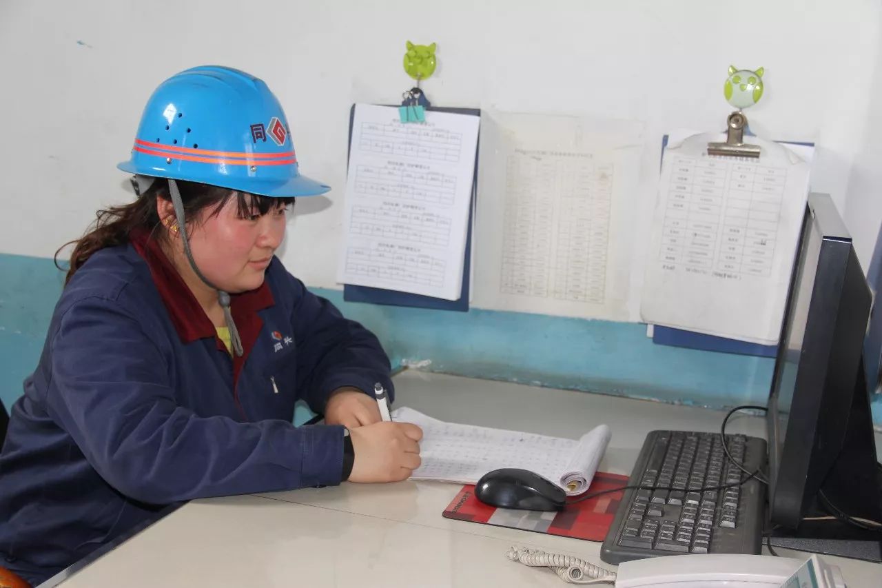 �c(di��n)ٝһ��Ů��