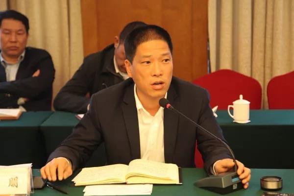 龍鋼集團(tuán)召開(kāi)3月份經(jīng)濟(jì)運(yùn)行分析會(huì)