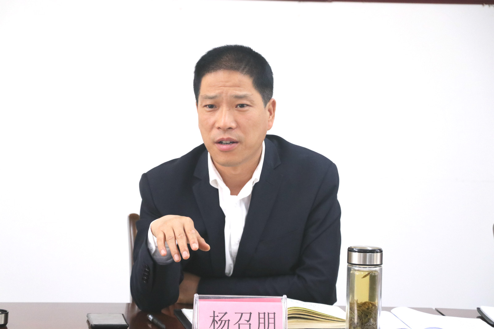 陜鋼集團(tuán)供銷部一行到大西溝礦業(yè)公司調(diào)研國內(nèi)礦貿(mào)易業(yè)務(wù)