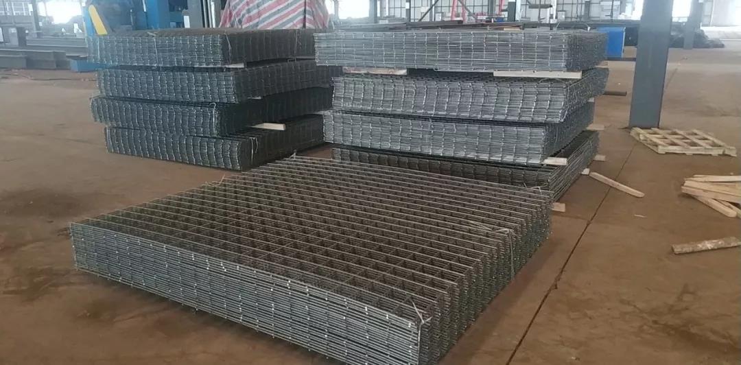 龍鋼集團(tuán)鉚足干勁 奮戰(zhàn)“雙過(guò)半”