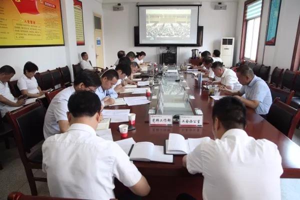 ��䓼��F(tu��n)�hί��Փ�W(xu��)��(x��)���ĽM�M(j��n)�С��������ġ���ӛʹ�������}�W(xu��)��(x��)