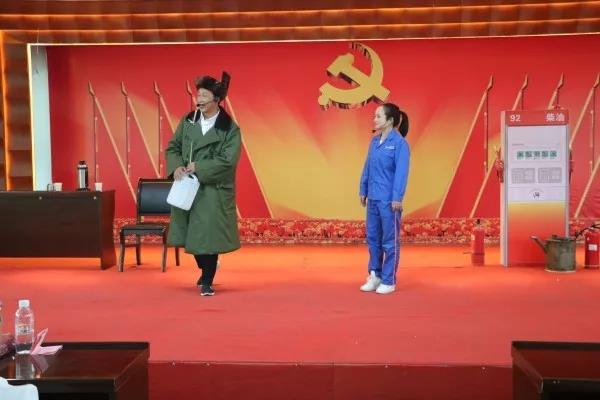 一封家書寄深情 千言萬語說安全——龍鋼集團(tuán)公司組織開展“安全家書巡回誦讀”活動(dòng)