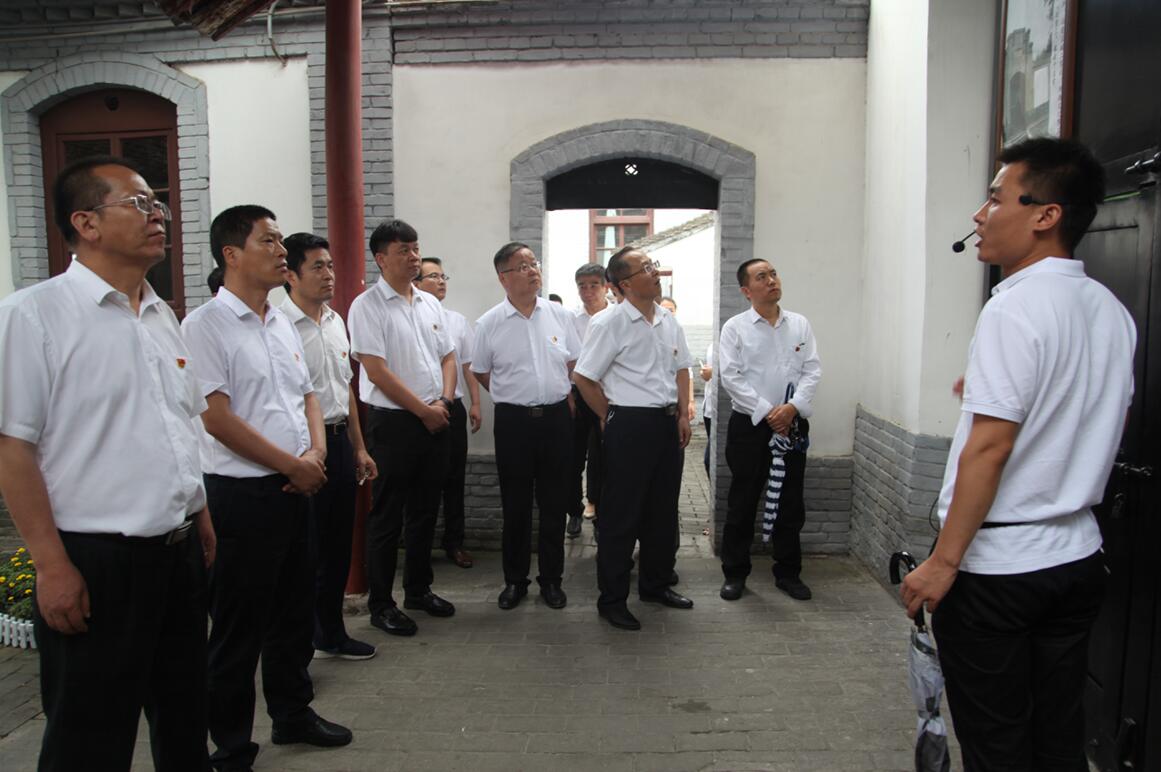 ����������韊^��ʷ���_��(chu��ng)��䓮a(ch��n)�I(y��)��ƪ�¡�����䓼��F(tu��n)�hί�_չ���������ġ���ӛʹ�������}�h�ջ��