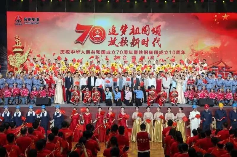 嘹亮的頌歌　深情的祝?！堜摷瘓F(tuán)百人合唱節(jié)目側(cè)記