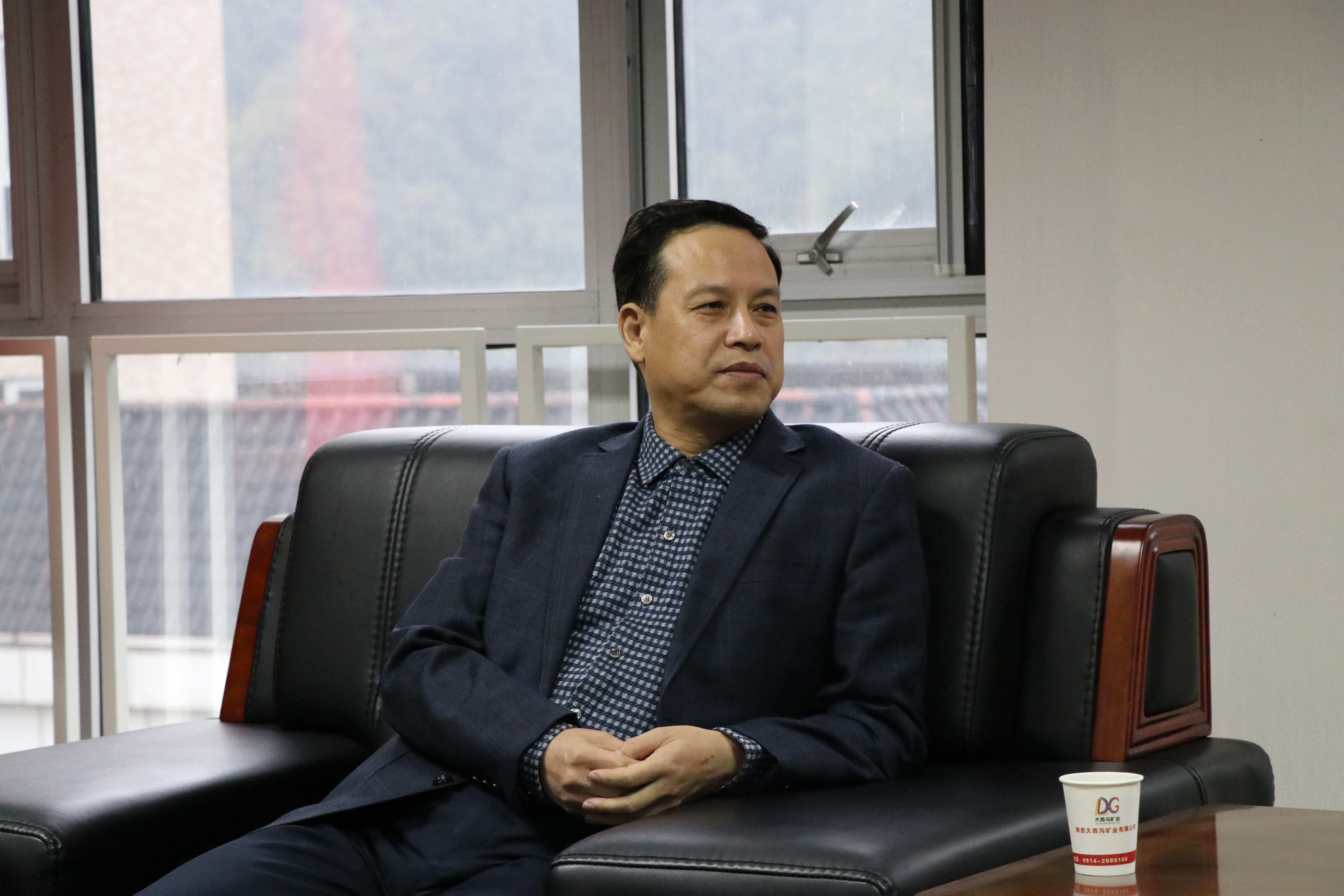 陳璇到大西溝礦業(yè)公司調(diào)研