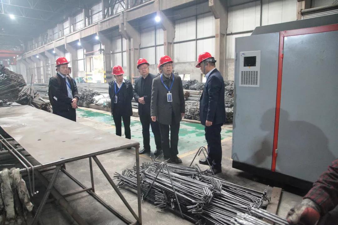 龍鋼集團迎接《混凝土結(jié)構(gòu)用成型鋼筋加工配送中心建設(shè)與管理規(guī)范》團體標準現(xiàn)場評審