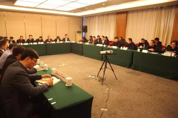 樹(shù)立五種意識(shí)　推動(dòng)非鋼發(fā)展