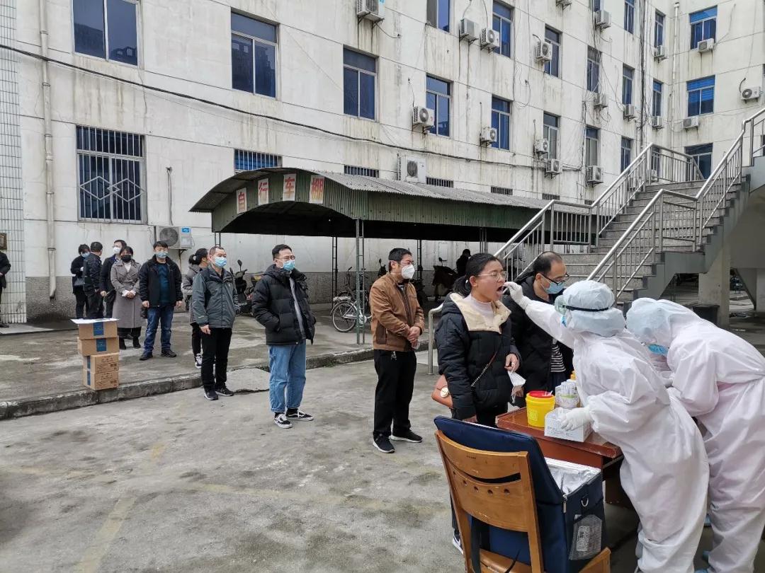 �������еף���䓼��F(tu��n)�n�Ƿ������M(j��n)�к���z�y(c��)Ӳ�ˏ�(f��)��