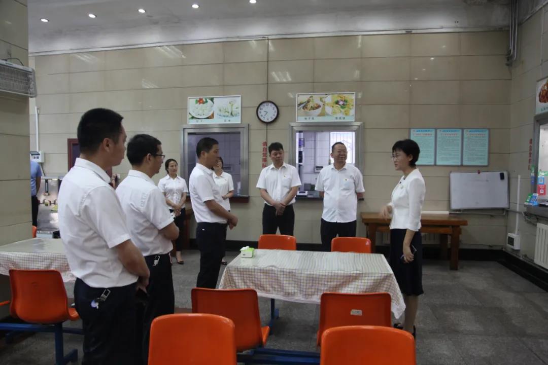 ���ʡ�����k��(du��)��䓼��F(tu��n)ȫ��(gu��)������λ��(chu��ng)�������M(j��n)�Џ�(f��)���(y��n)��