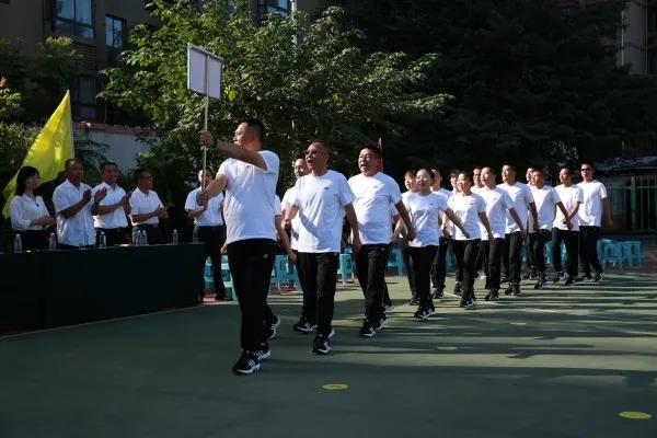 ��䓼��F(tu��n)��ӭ��(gu��)�c��ȫ����V���w��չ�ݻ��(d��ng)��Ӱ