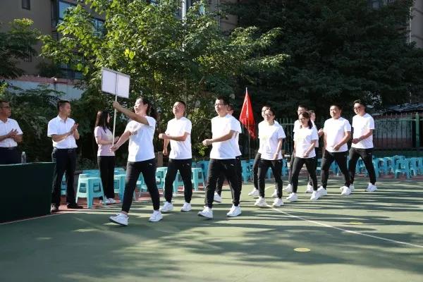 ��䓼��F(tu��n)��ӭ��(gu��)�c��ȫ����V���w��չ�ݻ��(d��ng)��Ӱ