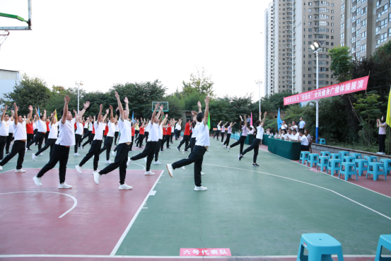 ��䓼��F(tu��n)��ӭ��(gu��)�c��ȫ����V���w��չ�ݻ��(d��ng)��Ӱ