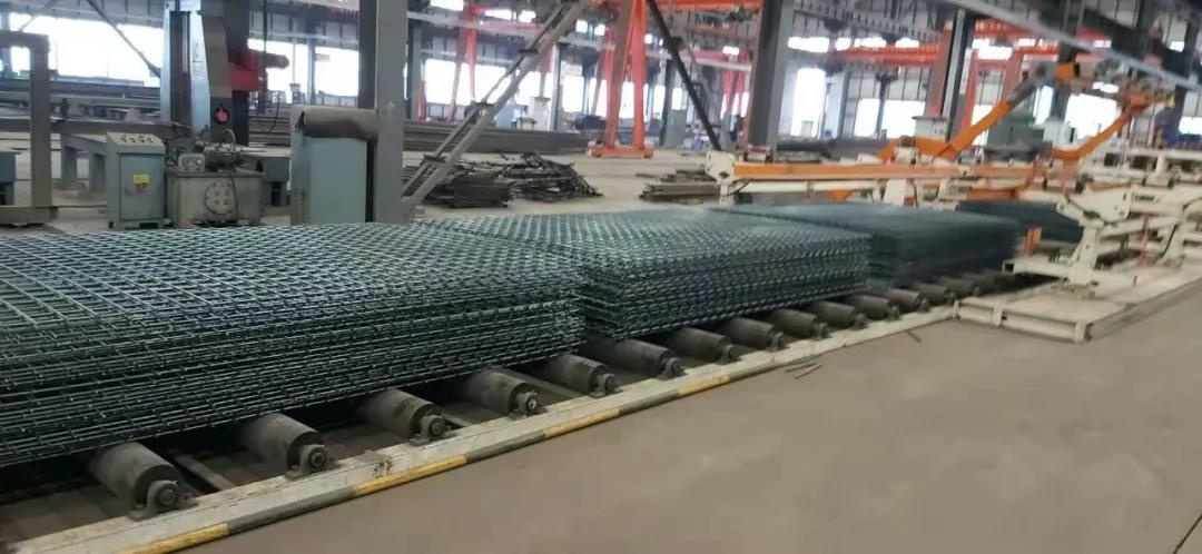 ��ӆ����ͻ��600��������䓲���ӹ��a(ch��n)Ʒ�N�ۄ�(chu��ng)�¼o(j��)�